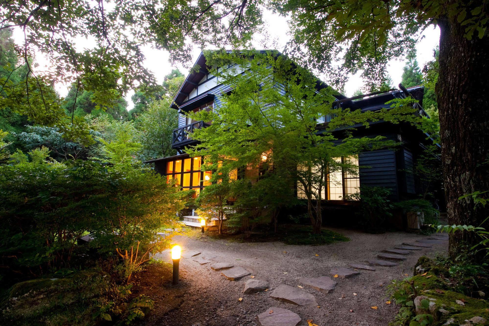 Forest Inn Born Yufu Exterior photo